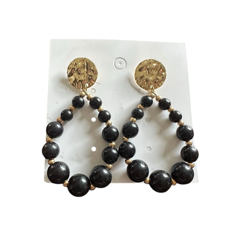 Black and Gold Beaded Teardrop Drop Earrings